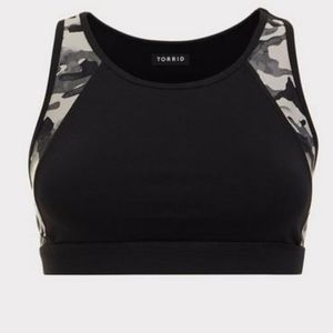 Brand New Torrid Sports Bra- Camo size 00